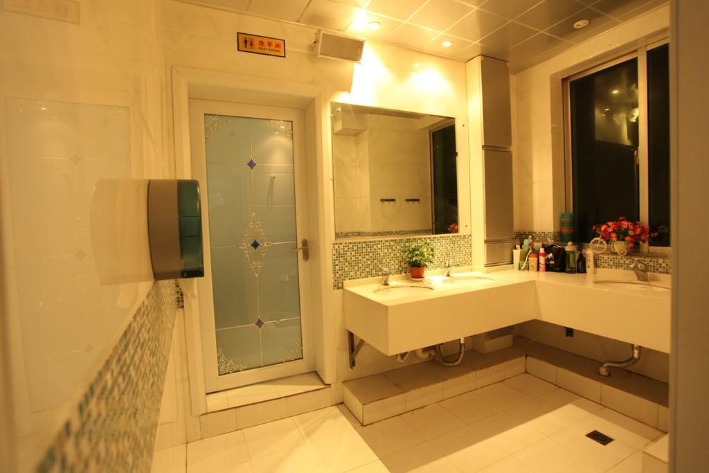 Guiyang Capsule International Youth Hostel Room photo